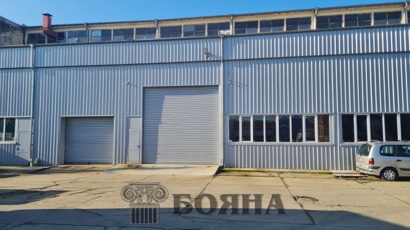 Дава под наем СКЛАД, гр. Русе, Промишлена зона - Изток, снимка 2 - Складове - 52853563