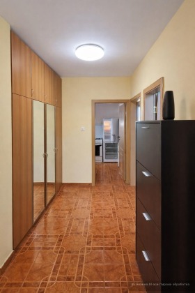 ���� ��� ���� 3-����� | Imot.bg � ����� ������ 10