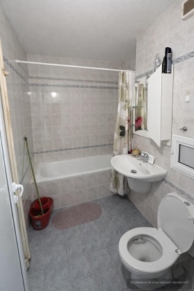 ���� ��� ���� 3-����� | Imot.bg � ����� ������ 12