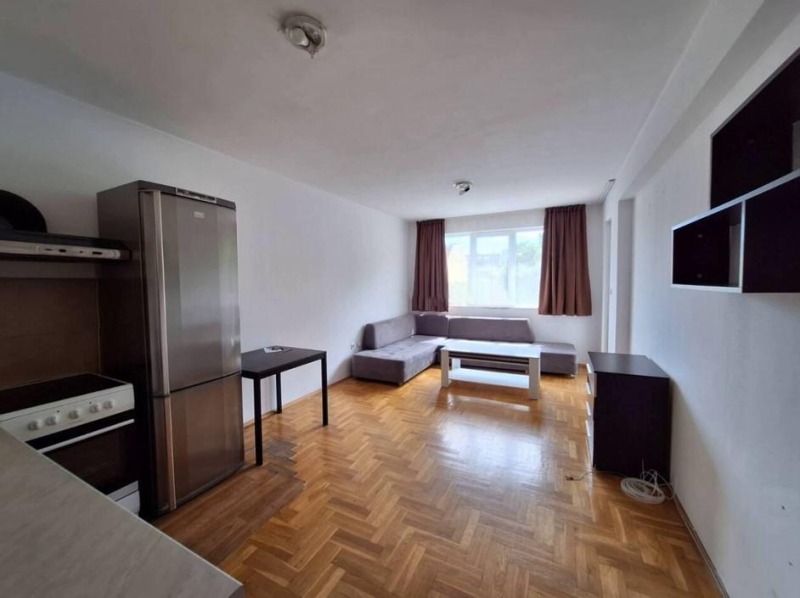 Til leie  1 soverom Sofia , Zona B-18 , 75 kvm | 92963765 - bilde [2]