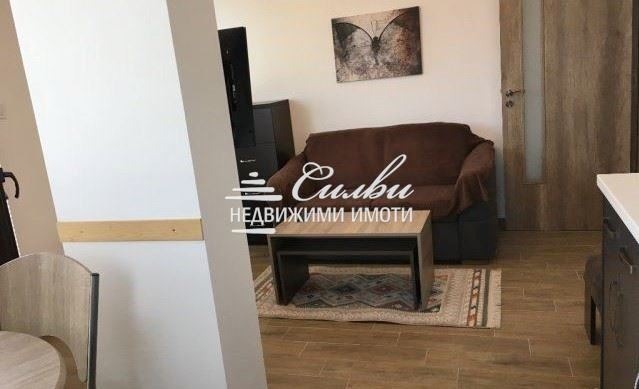 Дава под наем 2-СТАЕН, гр. Шумен, Пожарната, снимка 2 - Апартаменти - 53999021