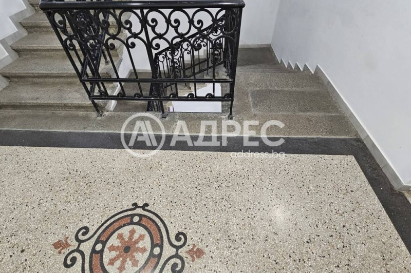 Дава под наем ОФИС, гр. София, Център, снимка 14 - Офиси - 53336268