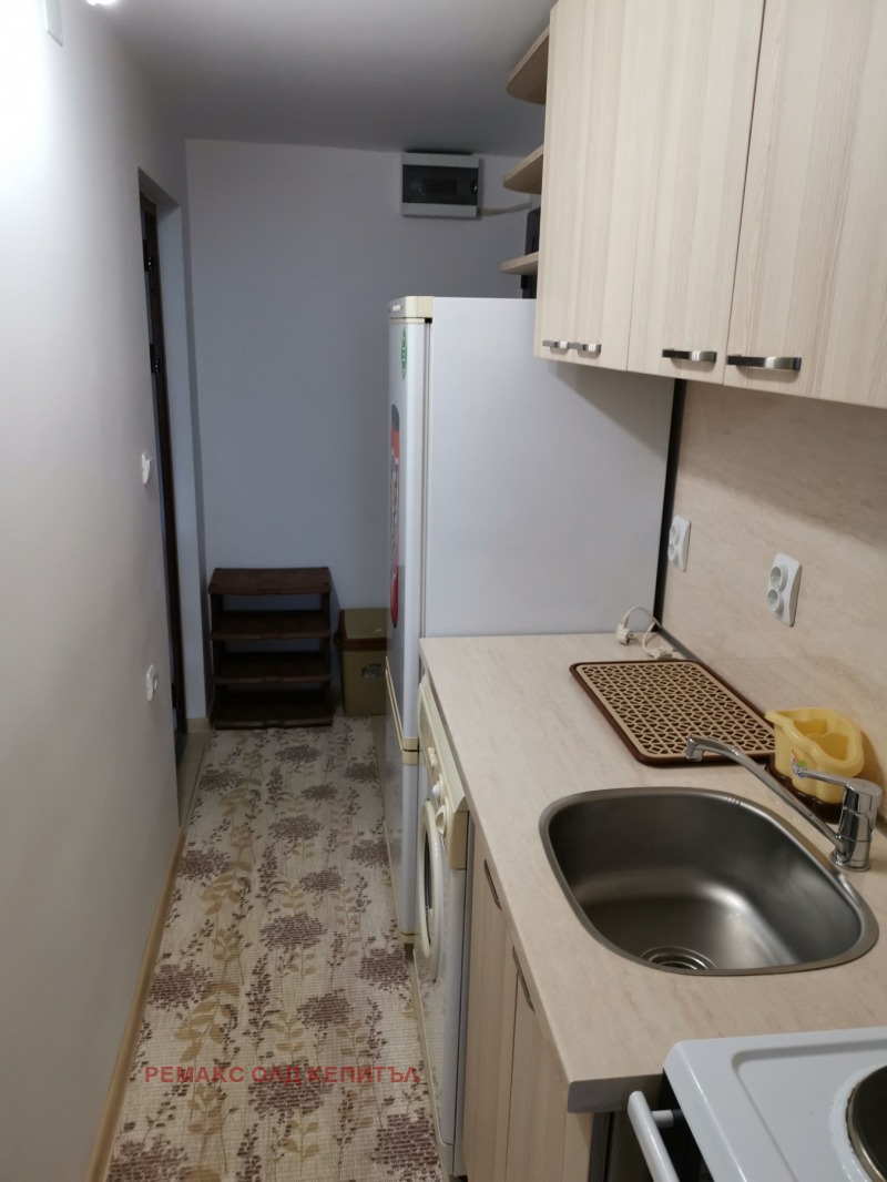 Дава под наем  Ателие, таван град Велико Търново , Зона Б , 30 кв.м | 32997229 - изображение [7]
