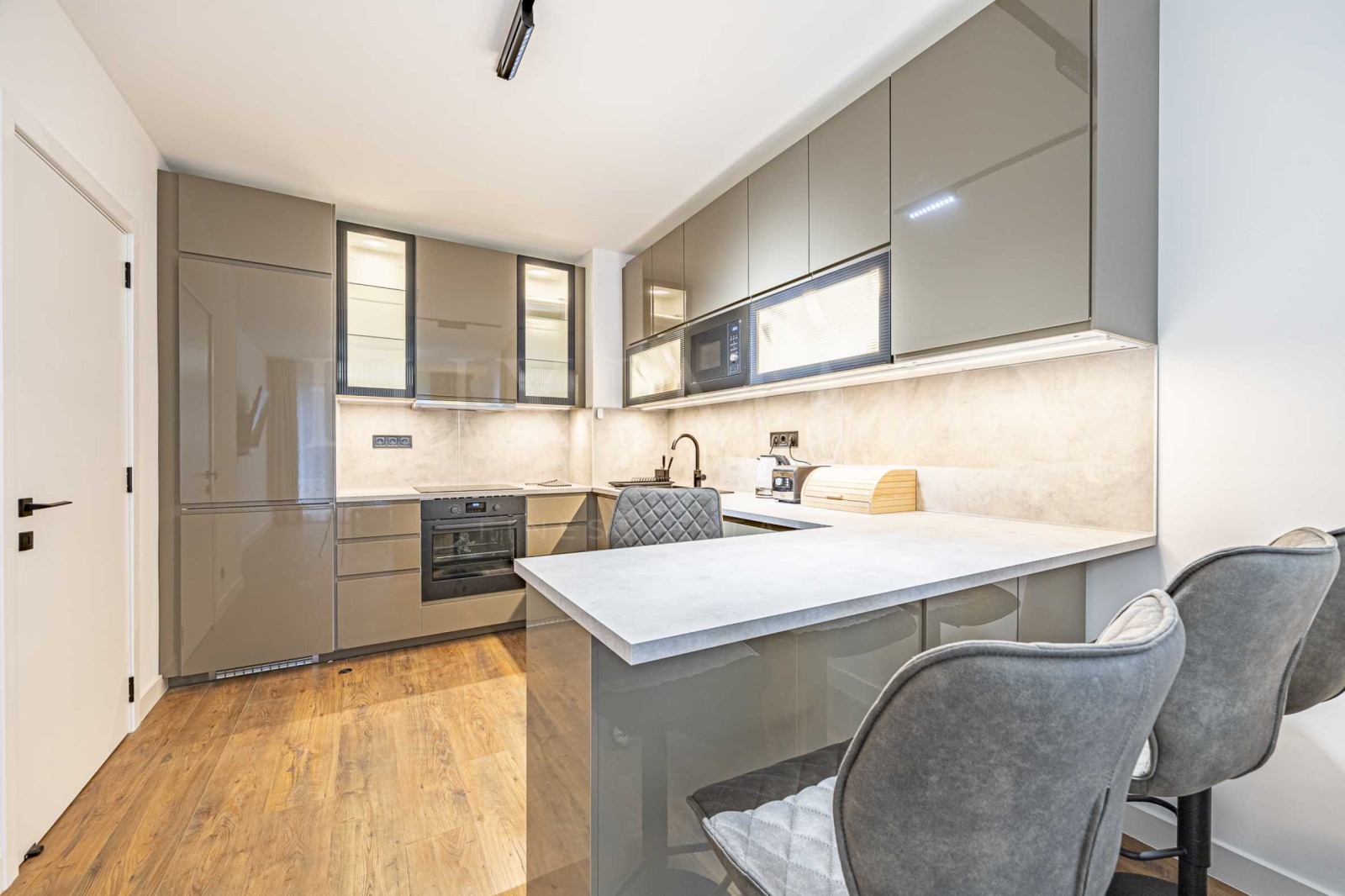 Дава под наем 2-СТАЕН, гр. София, Малинова долина, снимка 3 - Апартаменти - 53871082