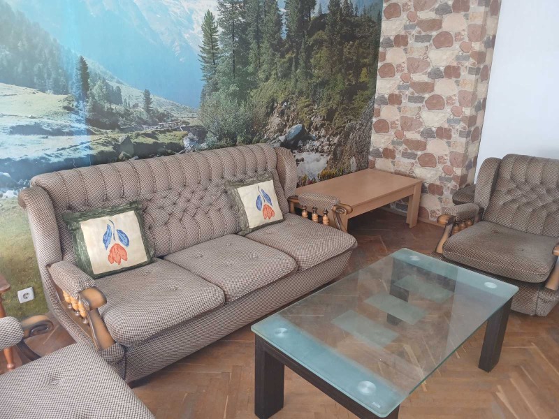 Дава под Наем 2-СТАЕН в град София, Младост 1А - 65 кв.м / 536.86 € » 1 050 лв., КОМ ЕТ