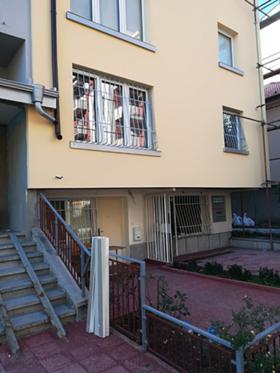     3-, ,  