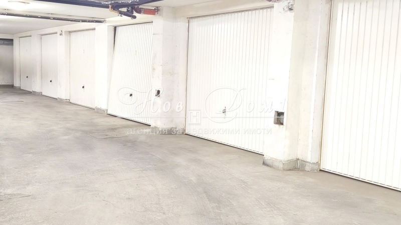 Дава под наем 3-СТАЕН, гр. София, Лозенец, снимка 14 - Апартаменти - 53107993