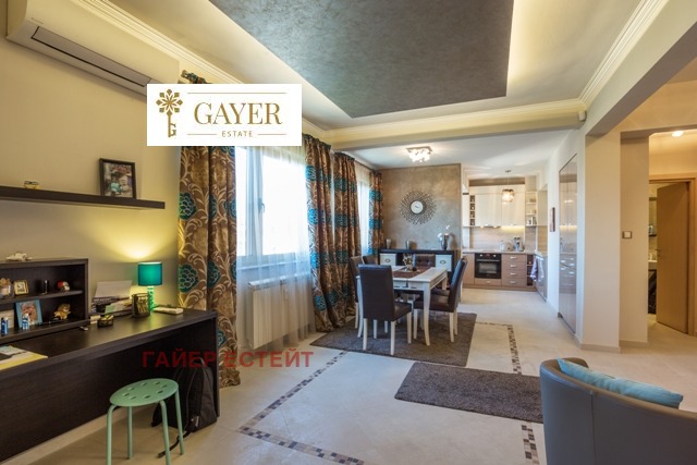 Под наем 2-СТАЕН, град София, Център • 1200 € • 35007931 — Holmes.bg