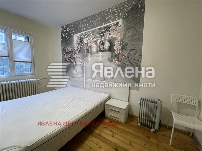 Дава под наем 2-СТАЕН, гр. София, Център, снимка 3 - Апартаменти - 53818378