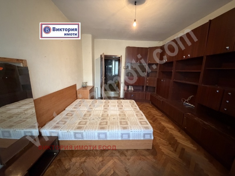 Под наем 3-СТАЕН, град Велико Търново, Център • 400 лв. / 204.52 € • 12333011 1