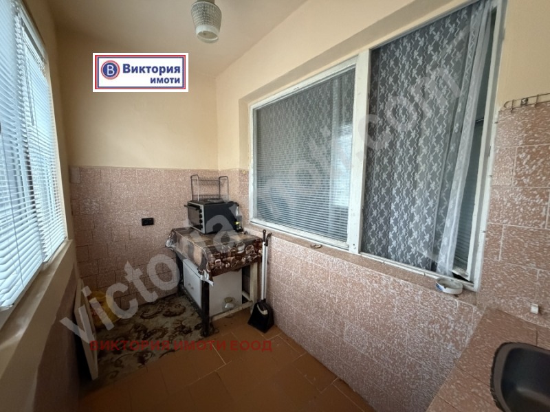 Дава под наем 3-СТАЕН, гр. Велико Търново, Център, снимка 6 - Апартаменти - 52397935