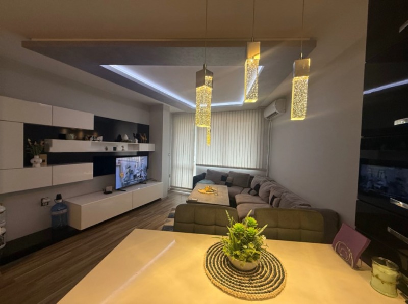 Дава под Наем 2-СТАЕН в град София, Овча купел 1 - 71 кв.м / 650 € » 1 271.29 лв., ИМОТОПИЯ