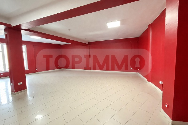 Дава под Наем МАГАЗИН в град Варна, Галата - 120 кв.м / 800 € » 1 564.66 лв., ТОПИММО