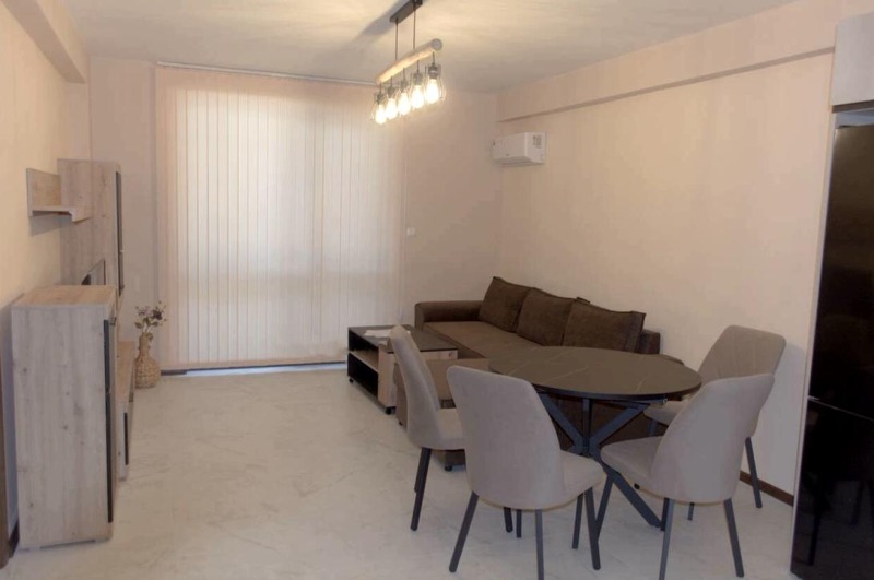 Zu vermieten  2 Schlafzimmer Plowdiw , Kameniza 1 , 105 qm | 63540104 - Bild [3]