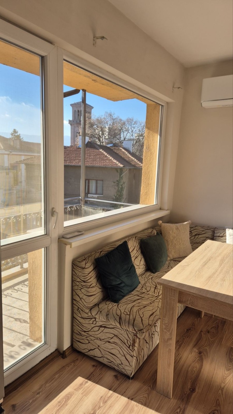 Дава под наем 3-СТАЕН, гр. Пазарджик, Идеален център, снимка 7 - Апартаменти - 52913617