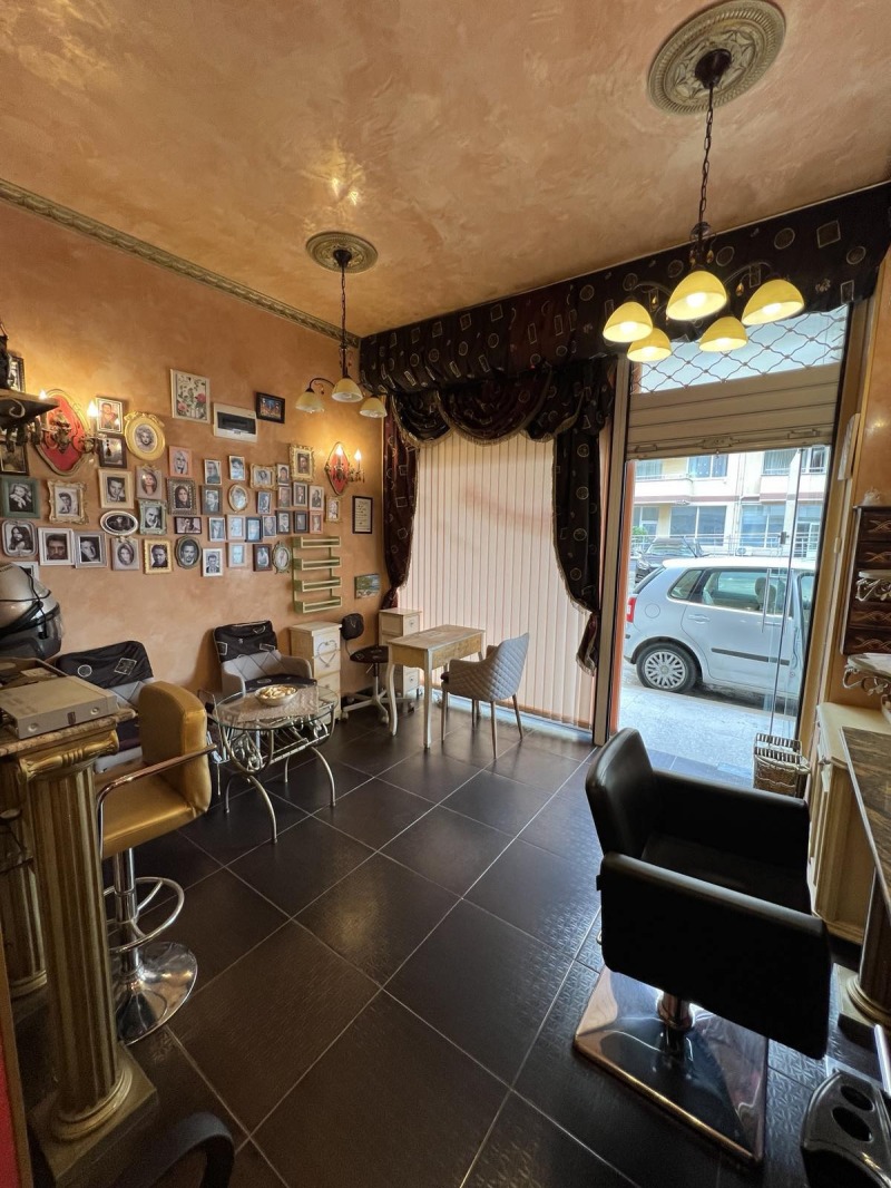 For Rent  Shop Sofia , Lyulin 3 , 40 sq.m | 39861245 - image [2]