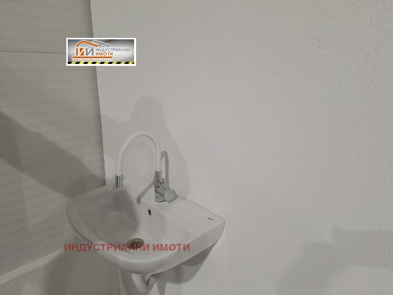 Дава под наем СКЛАД, гр. Пловдив, Индустриална зона - Тракия, снимка 6 - Складове - 53033294