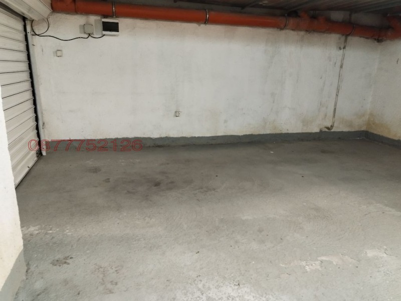 Дава под наем ГАРАЖ, ПАРКОМЯСТО, гр. Пловдив, Кършияка, снимка 2 - Гаражи и паркоместа - 52781451