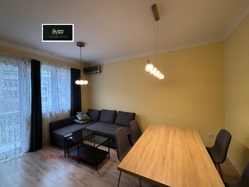 Дава под Наем 2-СТАЕН в град София, Лозенец - 65 кв.м / 750 € » 1 466.87 лв., БРЕЙН ТРЪСТ