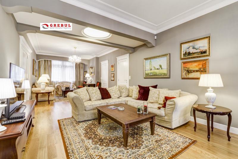 В аренду  2 спальни София , Център , 165 кв.м | 84989048