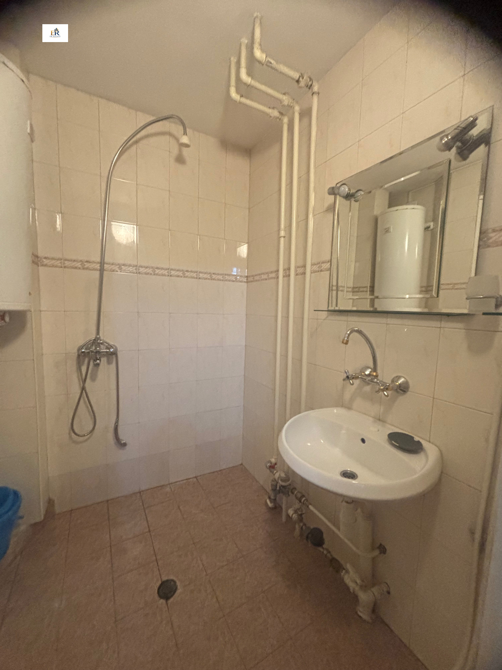 Дава под наем 2-СТАЕН, гр. Плевен, Широк център, снимка 16 - Апартаменти - 53441337