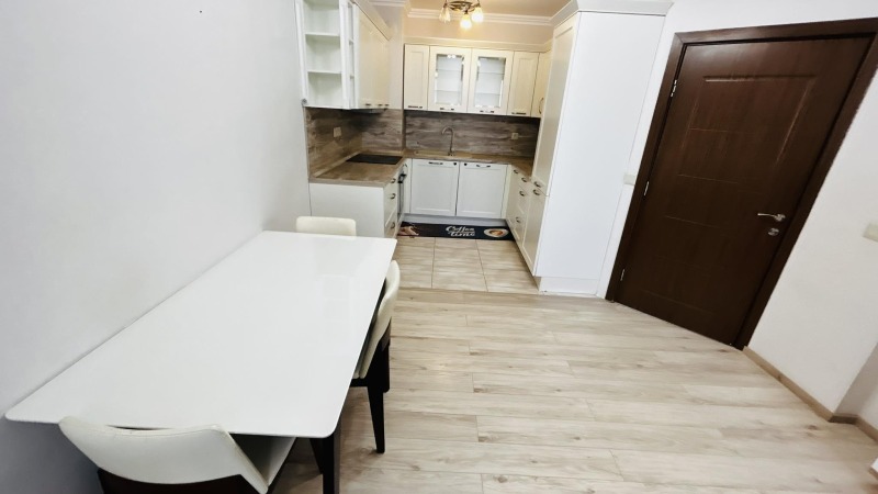 В аренду  2 спальни Бургас , Зорница , 117 кв.м | 36420050 - изображение [3]