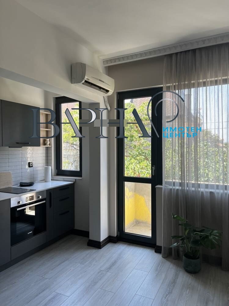 Para alugar  1 quarto Varna , Centar , 65 m² | 46907608