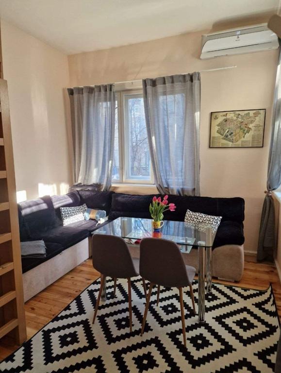 В аренду  2 спальни София , Център , 55 кв.м | 46012397