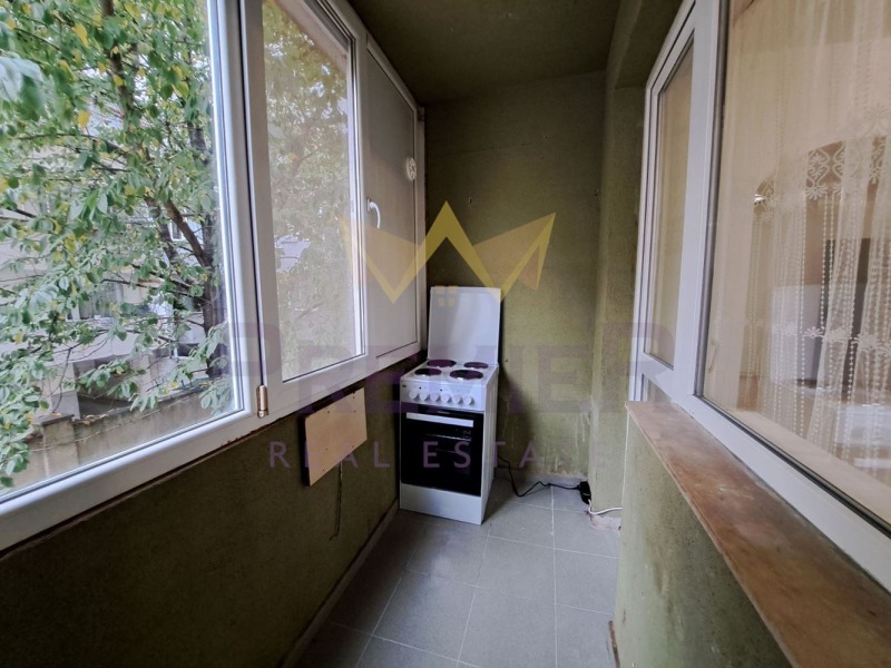 Дава под наем 4-СТАЕН, гр. Варна, Лятно кино Тракия, снимка 15 - Апартаменти - 52223047