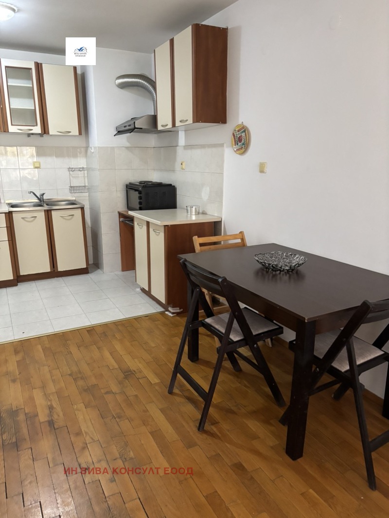 Дава под Наем 2-СТАЕН в град София, Лагера - 70 кв.м / 500 € » 977.92 лв., ИН ВИВА КОНСУЛТ ЕООД