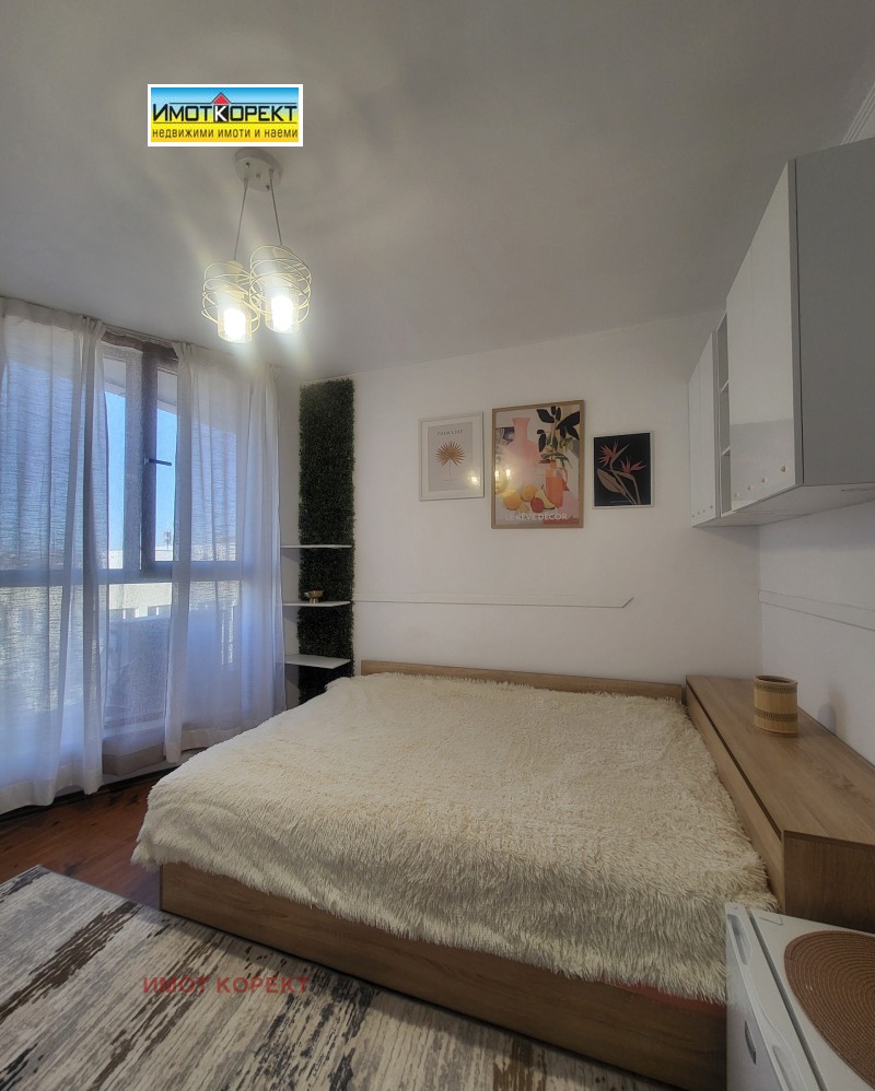 Дава под наем СТАЯ, гр. Пазарджик, Идеален център, снимка 4 - Стаи под наем - 52522451