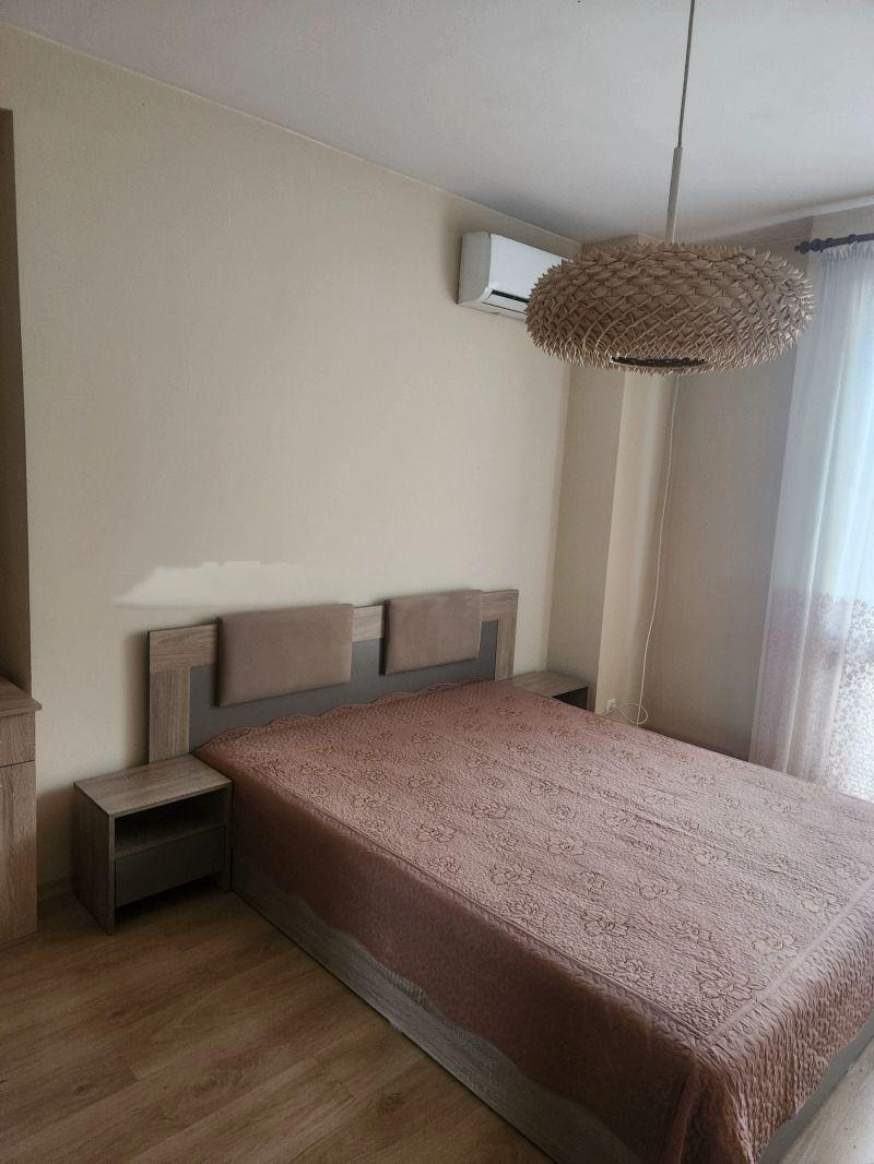 K pronájmu  2 ložnice Sofia , Zona B-5 , 101 m2 | 51413349 - obraz [3]