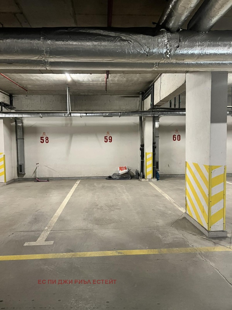 En renta  Plaza de aparcamiento Sofia , Manastirski livadi , 18 metros cuadrados | 58452824