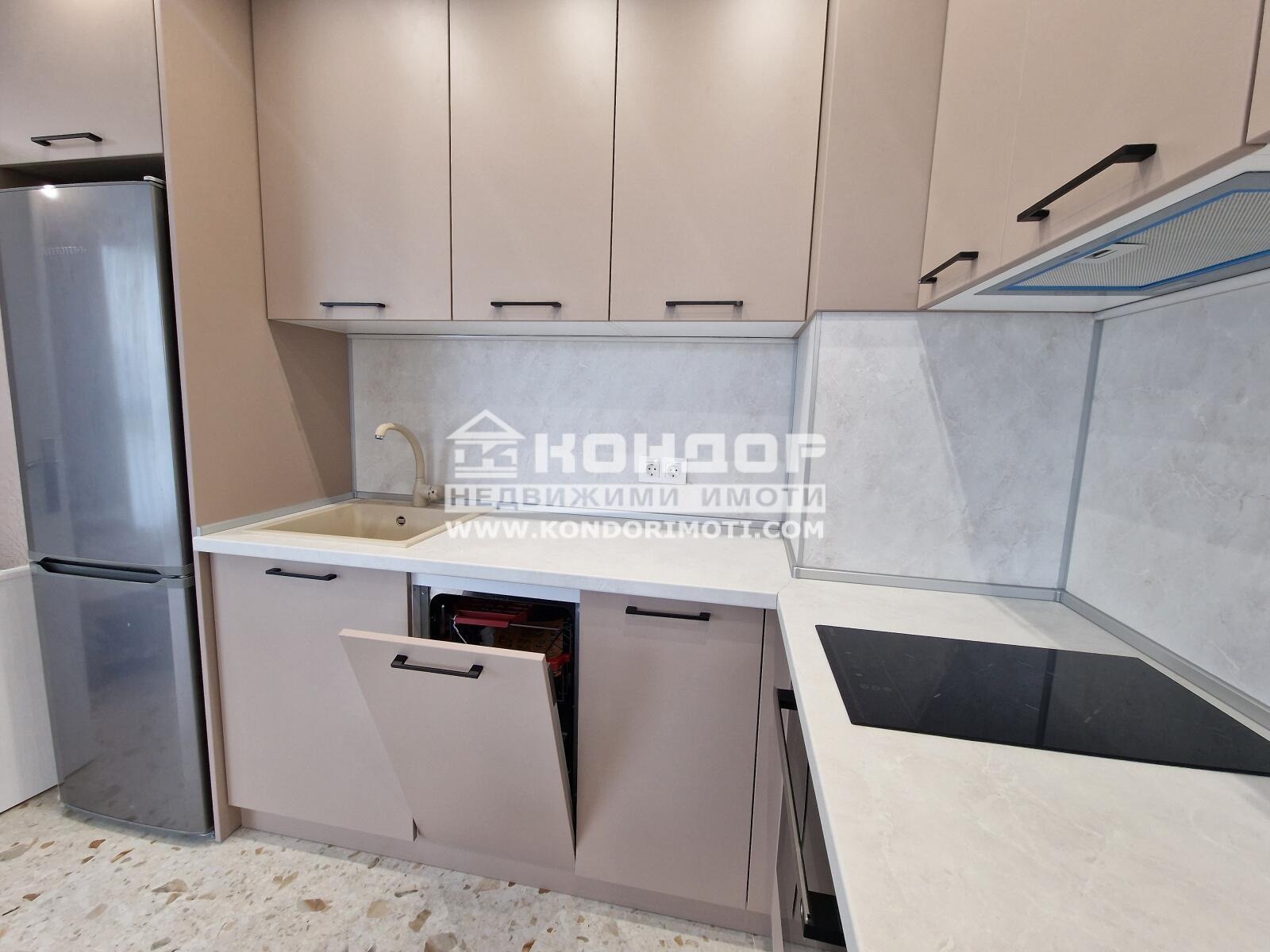 Дава под наем 2-СТАЕН, гр. Пловдив, Кючук Париж, снимка 7 - Апартаменти - 54592721