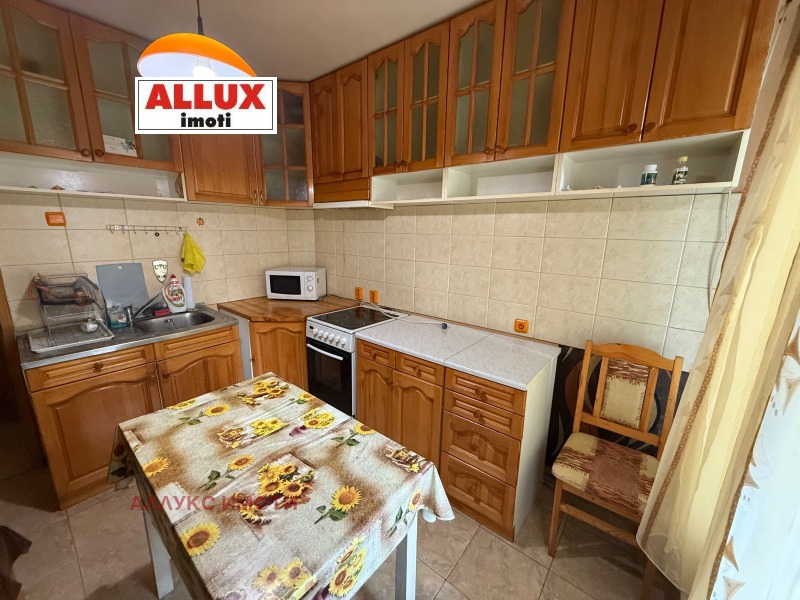 Kiadó  1 hálószoba Ruse , Cvetnica , 65 négyzetméter | 45706160 - kép [6]