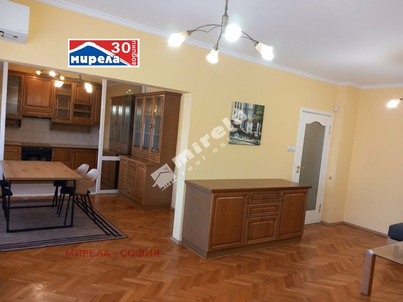 Do wynajęcia  2 sypialnie Sofia , Centar , 130 mkw | 32341817 - obraz [2]