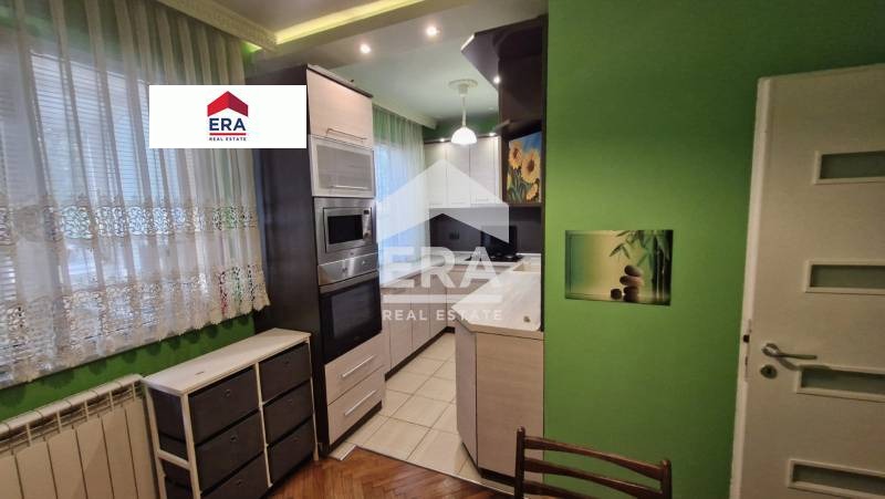 Дава под наем  4-стаен град Варна , Младост 1 , 96 кв.м | 39332923
