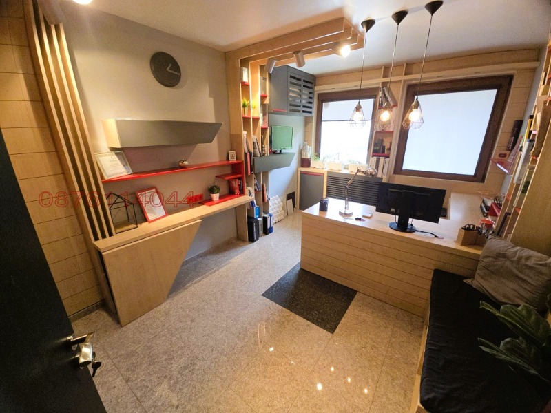 De inchiriat  Birou Sofia , Țentâr , 60 mp | 63556657 - imagine [13]