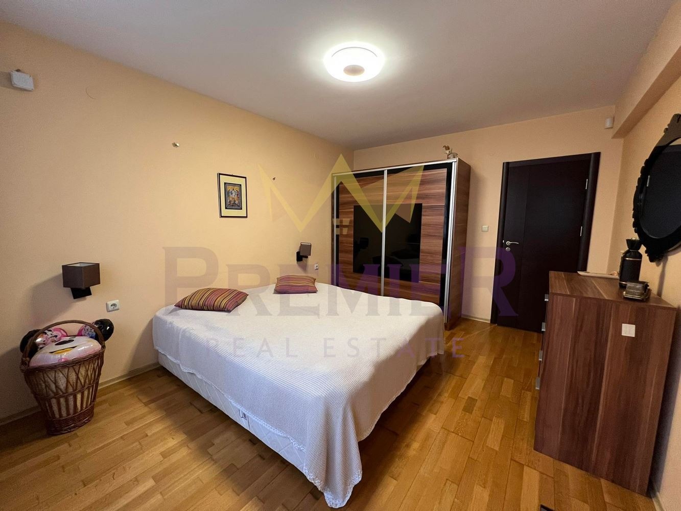 ���� ��� ���� 3-����� | Imot.bg � ����������� 3