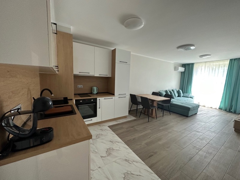 K pronájmu  1 ložnice Sofia , Banišora , 66 m2 | 60974697
