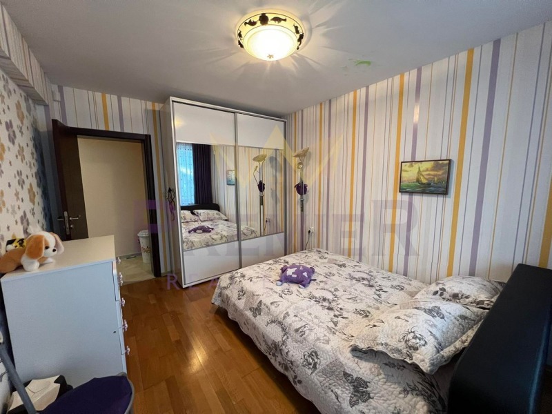 Дава под наем 3-СТАЕН, гр. Варна, Цветен квартал, снимка 4 - Апартаменти - 52750917