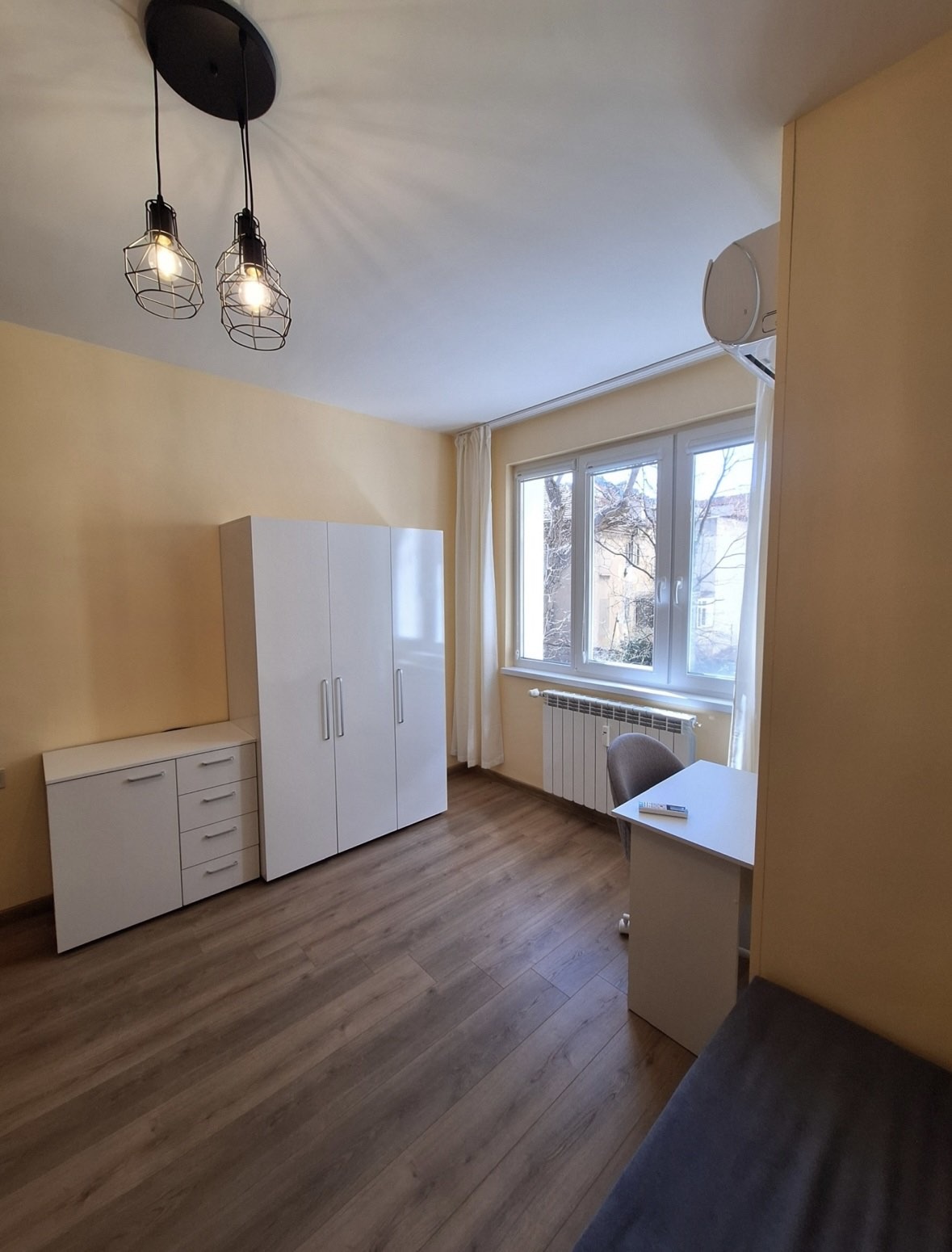 Дава под наем 3-СТАЕН, гр. София, Център, снимка 8 - Апартаменти - 53987760