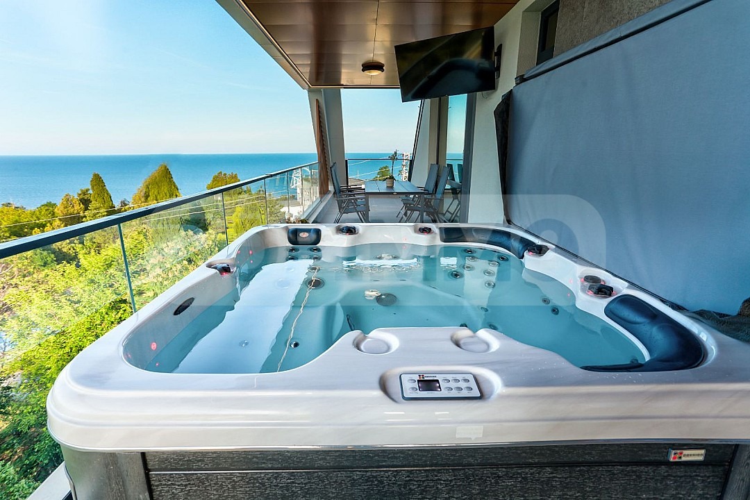 Дава под наем 4-СТАЕН, гр. Варна, Галата, снимка 3 - Апартаменти - 53884142