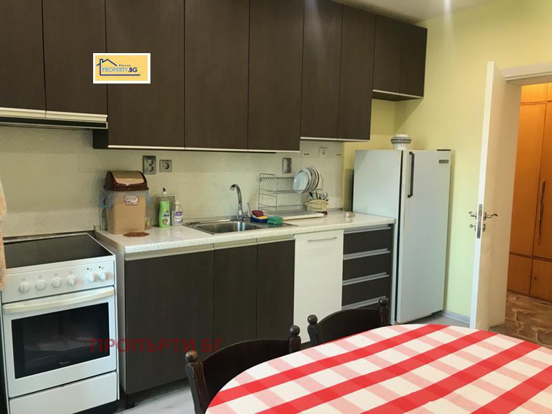 Издаје се  2 спаваће собе Плевен , Широк центар , 85 м2 | 69557058 - слика [2]