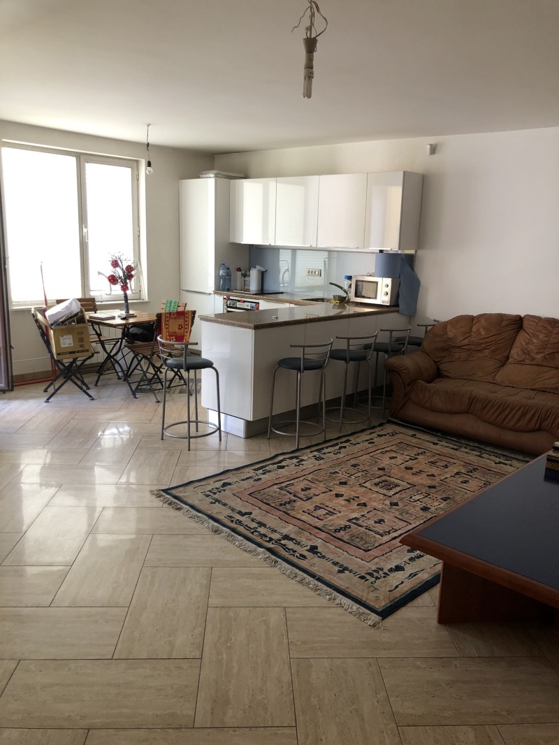 Para alugar  2 quartos Sofia , Vitocha , 110 m² | 84635518 - imagem [7]