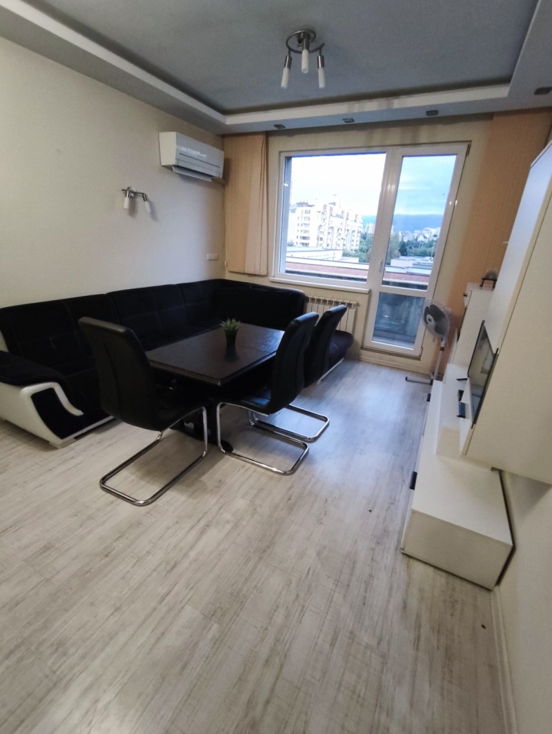 Til leie  2 soverom Sofia , Zona B-5 , 75 kvm | 61336229