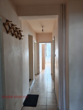 ���� ��� ���� 3-����� | Imot.bg � ����� ������ 9