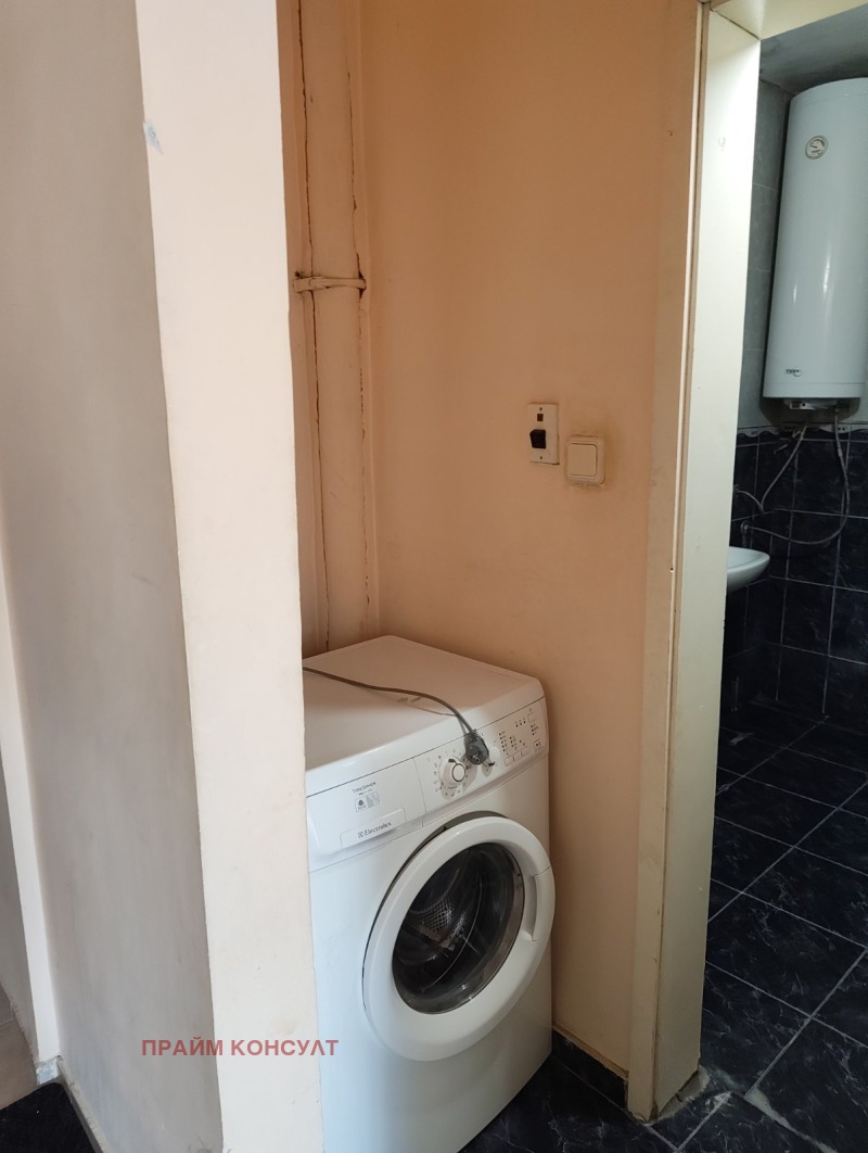 Дава под наем 3-СТАЕН, гр. Пловдив, Христо Смирненски, снимка 8 - Апартаменти - 53522355