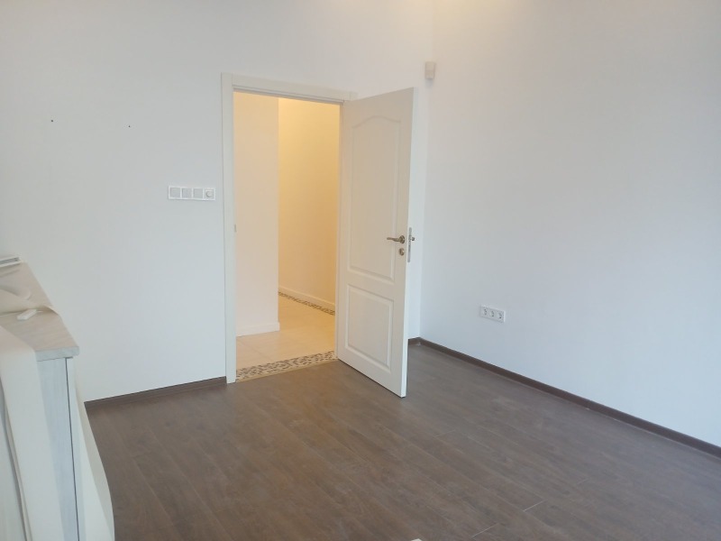 В оренду  Офіс Бургас , Лазур , 18 кв.м | 61755530