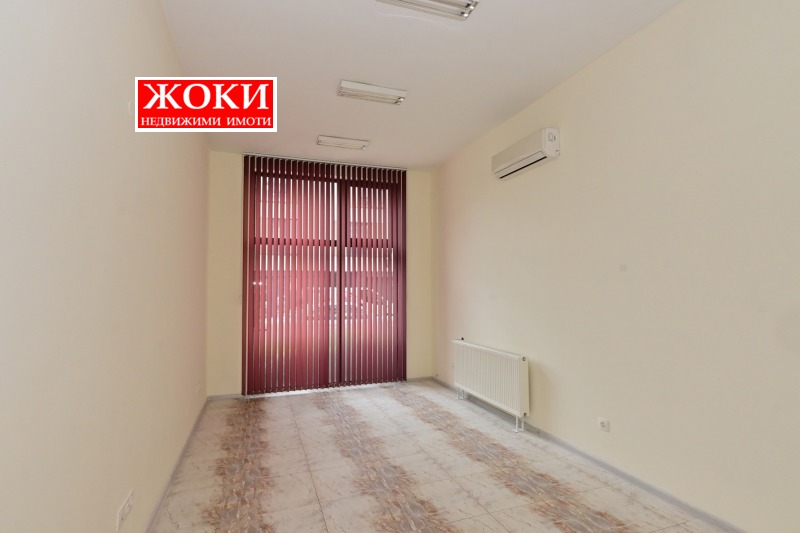 Til leje  Kontor Pernik , Iztok , 50 kvm | 86266466 - billede [4]